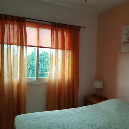 Iris Village Διαμέρισμα *